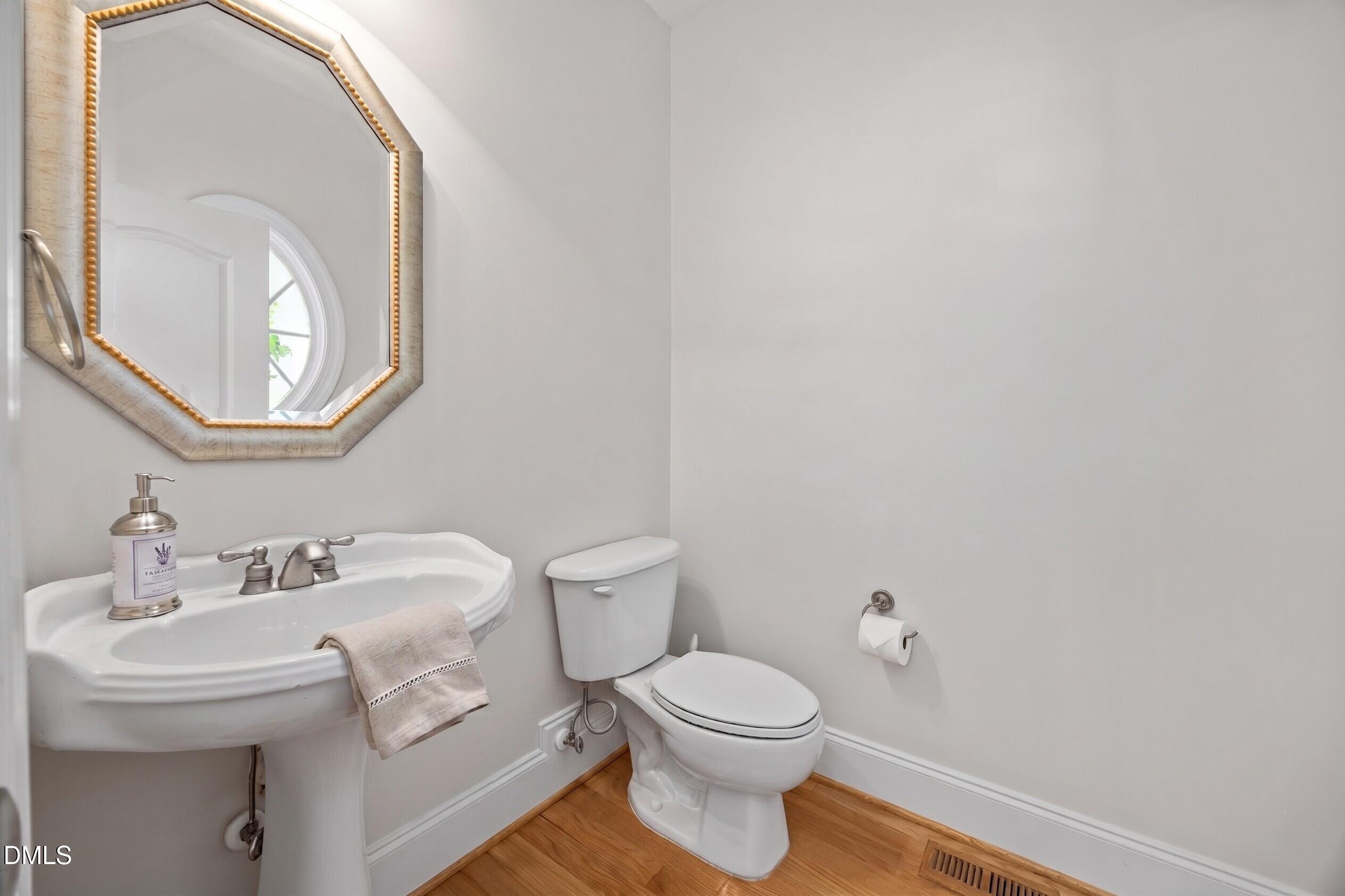 4205 Worley Drive Raleigh, NC 27613 - Photo 19 of 44 18