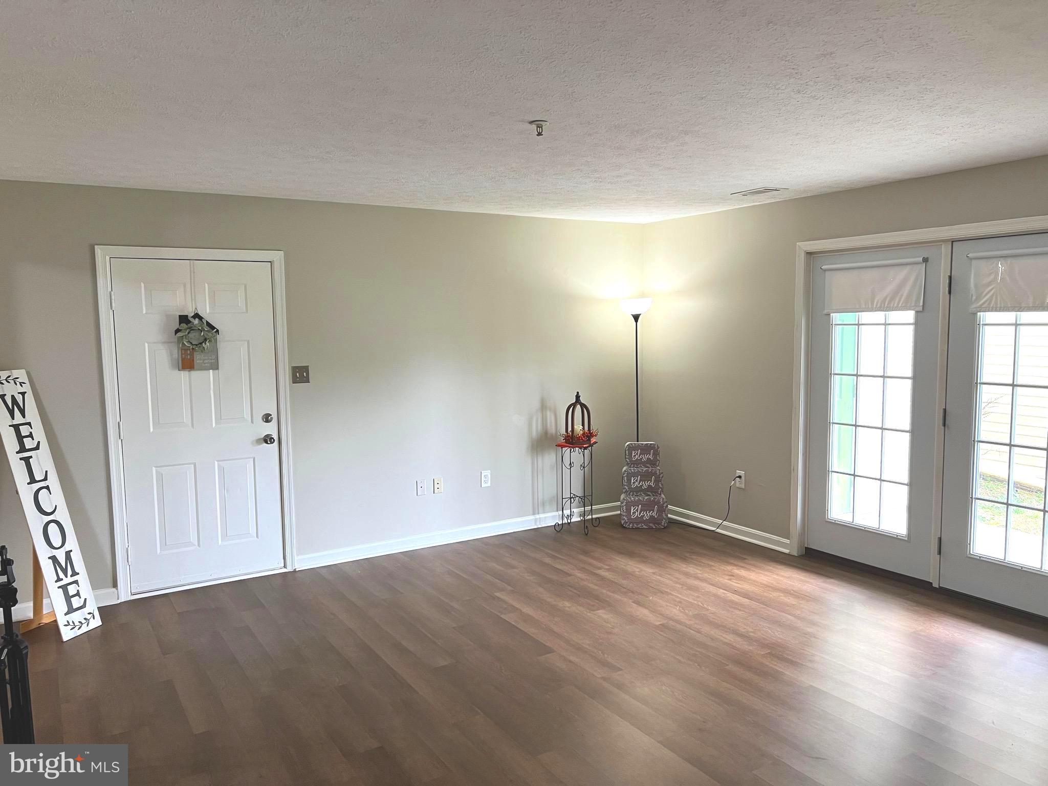 1286 South Ox Road Woodstock, VA 22664 - Photo 7 of 24