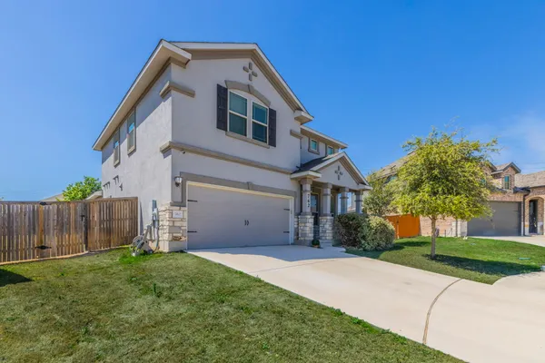 $389,990 | 762 Nautical Loop, Kyle, TX 78640