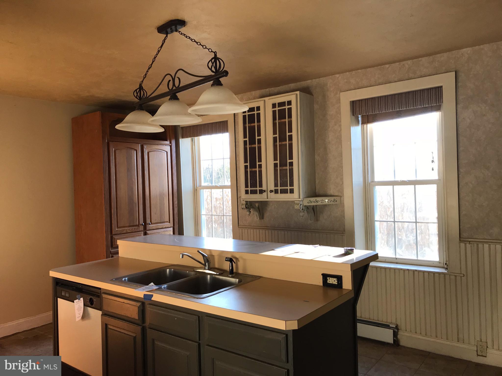 1120 Krafts Mill Road Spring Grove, PA 17362 - Photo 3 of 35