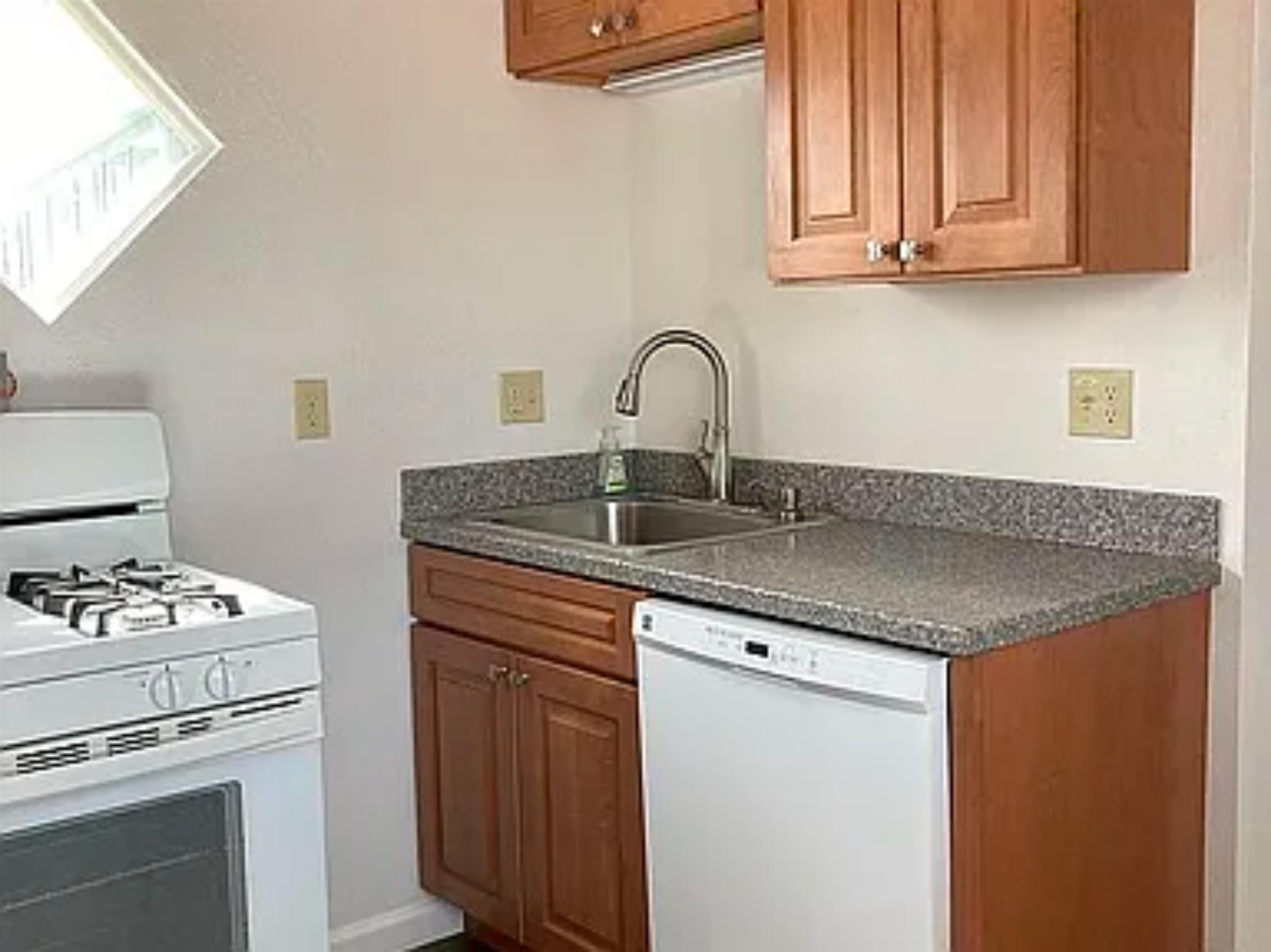 210 Northwest 5th Street Cedaredge, CO 81413 - Photo 12 of 19 Gallery Image 12