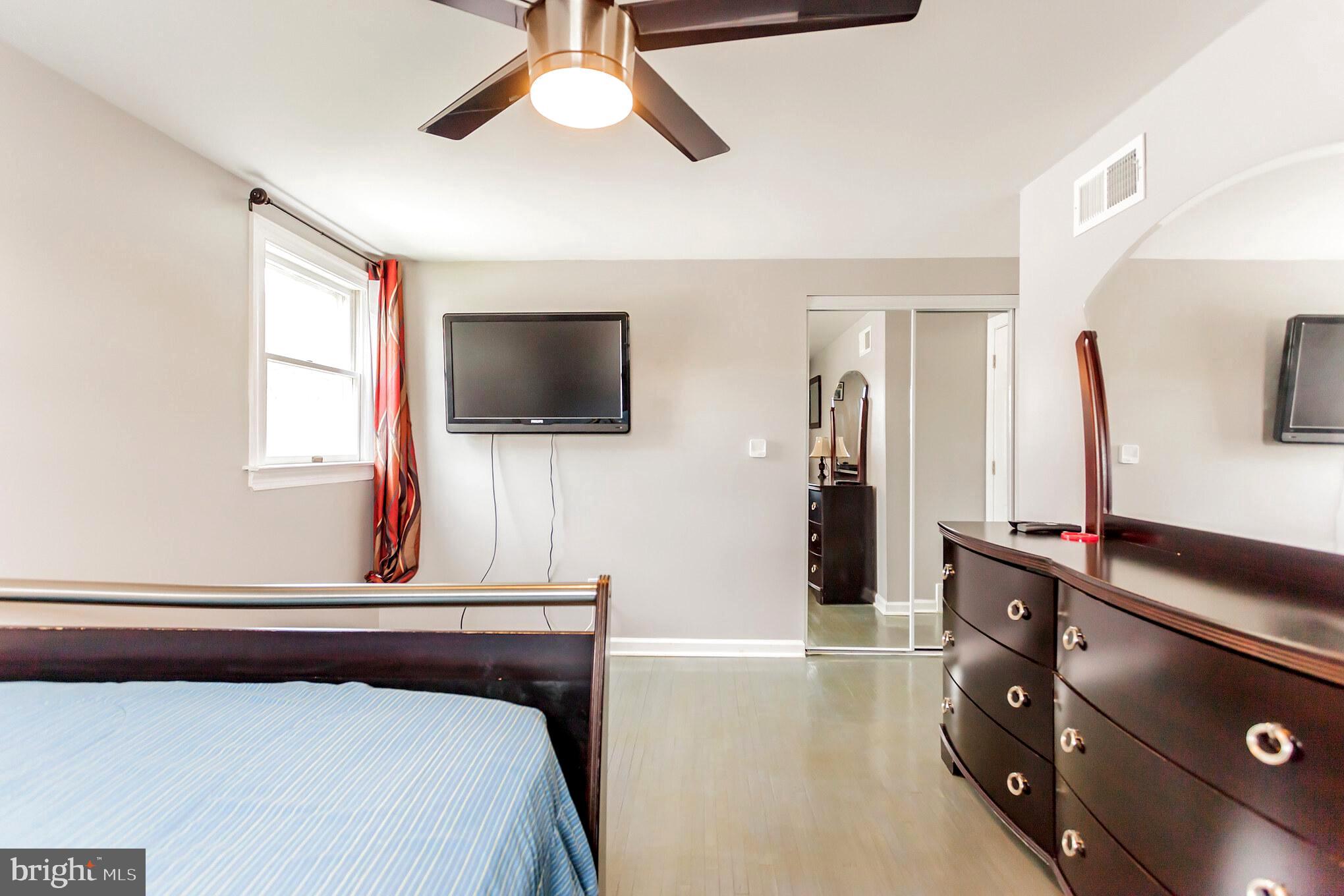 9731 Chapel Road Philadelphia, PA 19115 - Photo 20 of 27 Bedroom 2