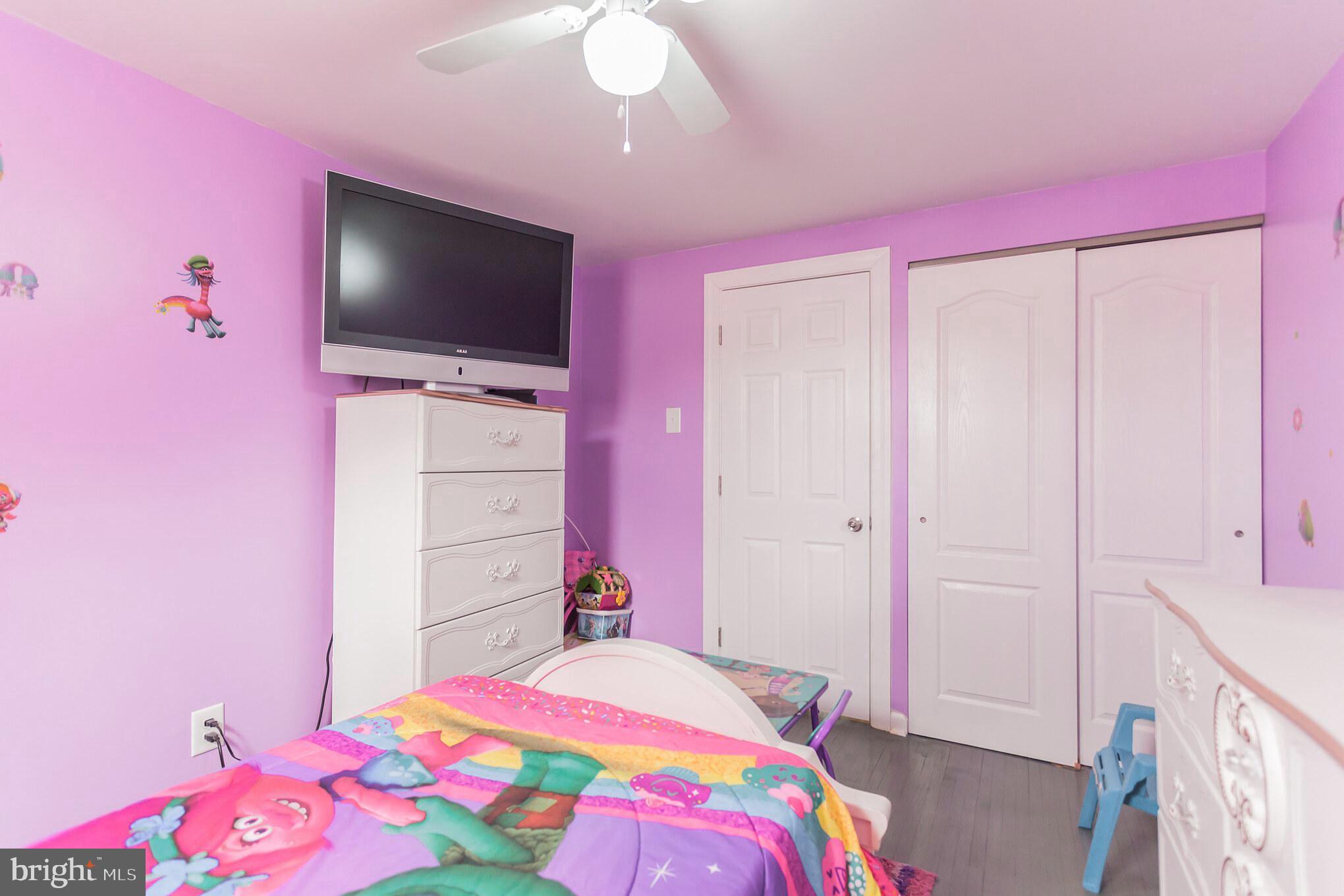 9731 Chapel Road Philadelphia, PA 19115 - Photo 23 of 27 Bedroom 3