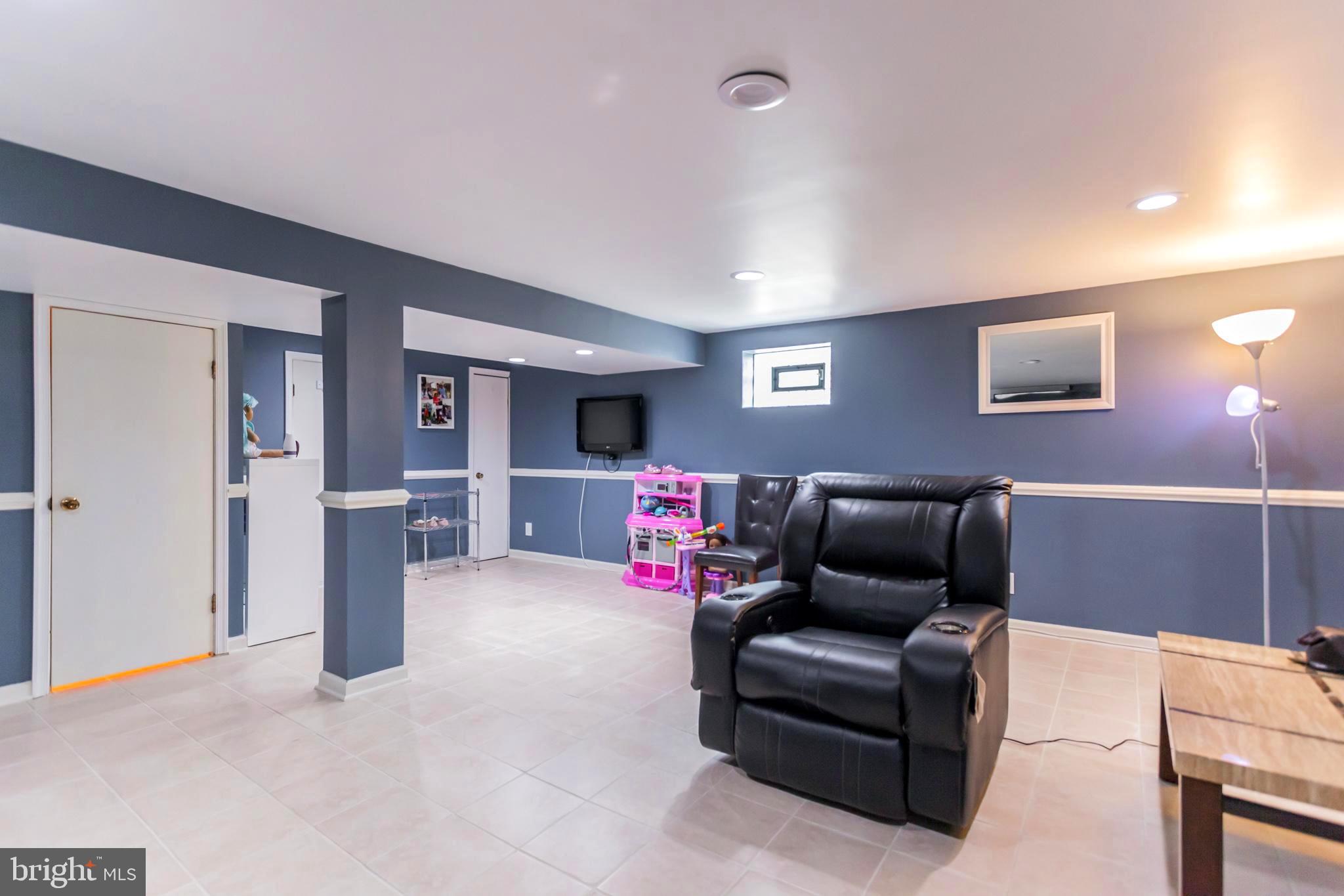 9731 Chapel Road Philadelphia, PA 19115 - Photo 24 of 27 Finished Basement