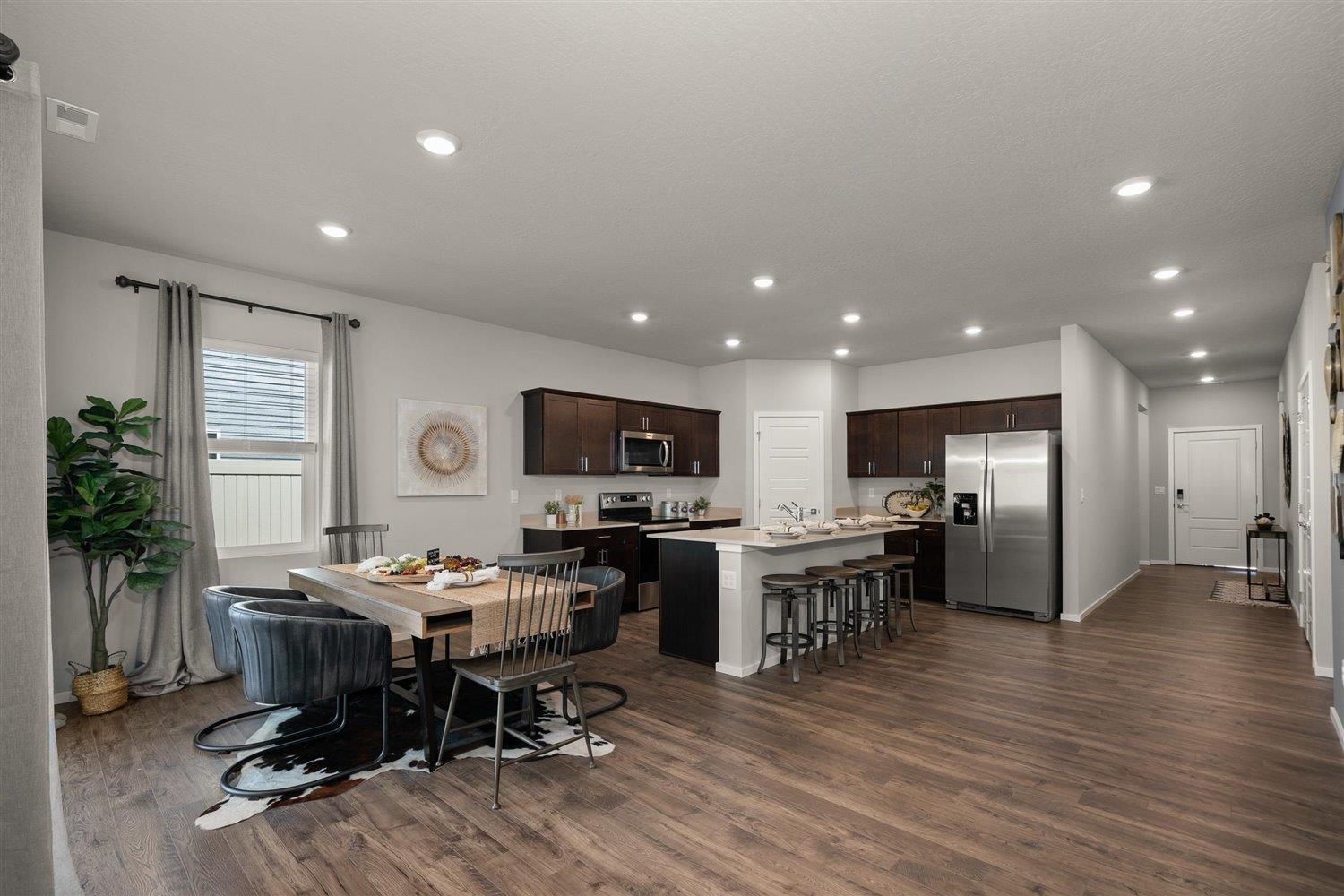 6379 South Soda Road Spokane, WA 99224 - Photo 3 of 24