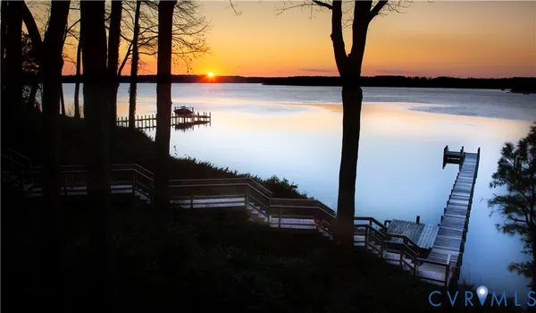 $1,144,900 | 877 Twiggs Ferry Road, Hartfield, VA 23071