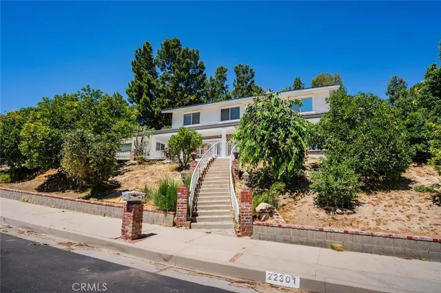 $5,595 | 22301 Michale Street, West Hills, CA 91304