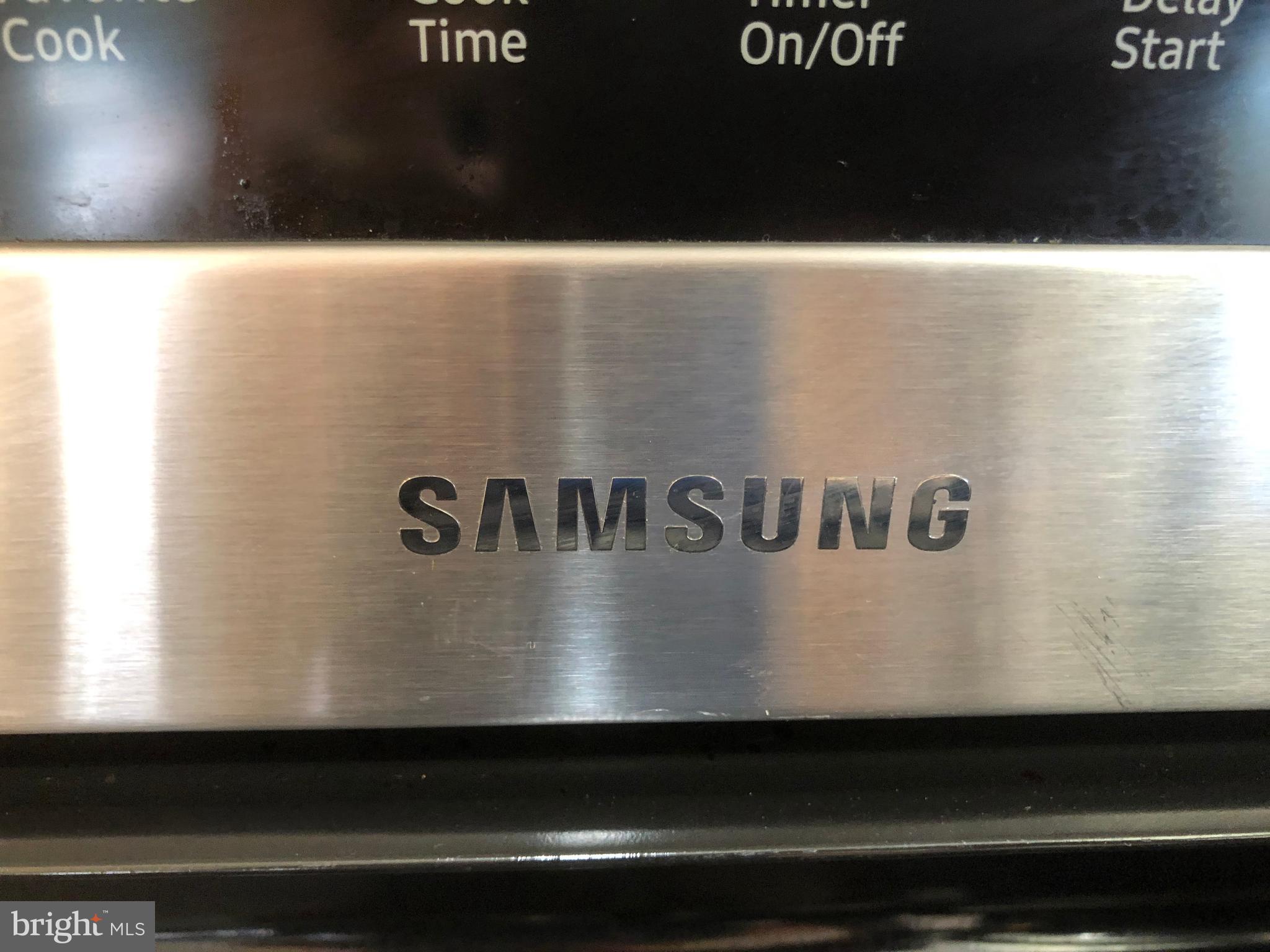 5105 Edgar Terrace Baltimore, MD 21214 - Photo 21 of 63 Samsung Stove