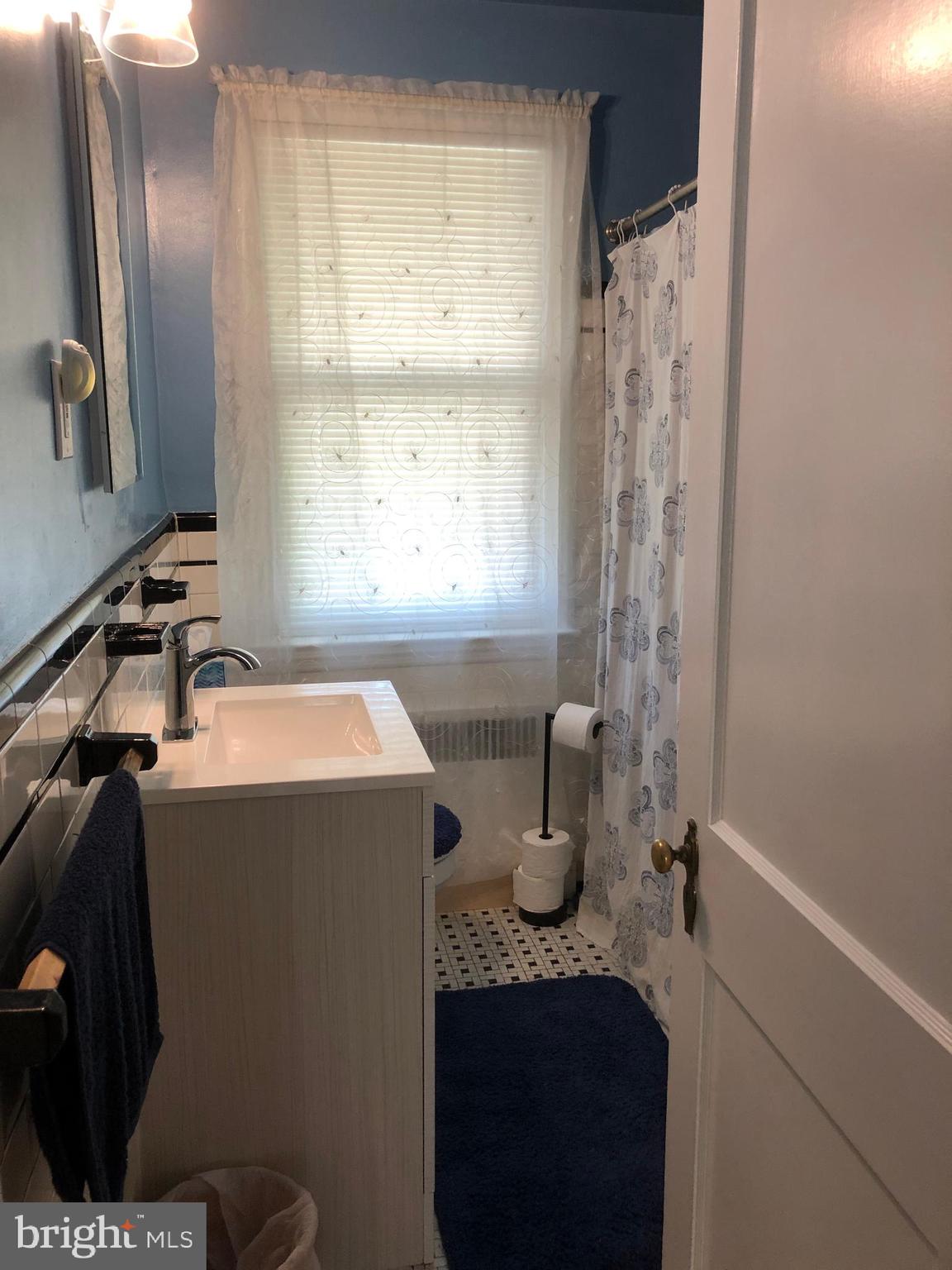 5105 Edgar Terrace Baltimore, MD 21214 - Photo 41 of 63 Full bath upper level