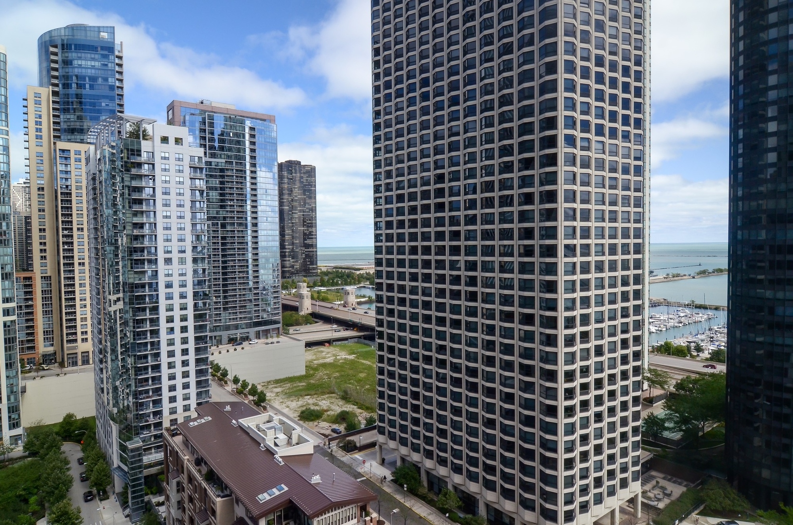 400 East Randolph Street, Unit 2302 Chicago, IL 60601 - Photo 6 of 22 a view of a city with tall buildings