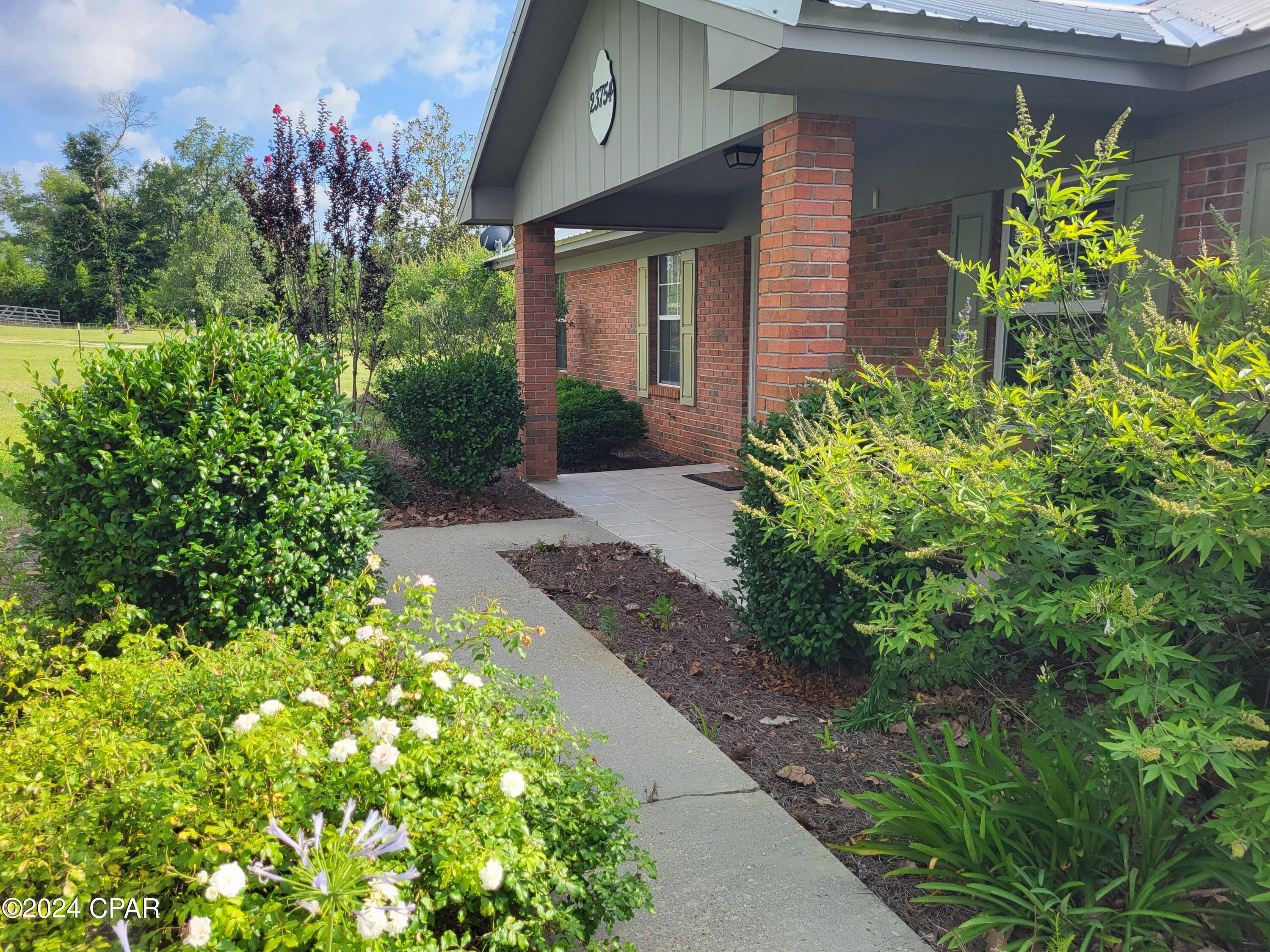 23754 County Road 73A Altha, FL 32421 - Photo 4 of 35