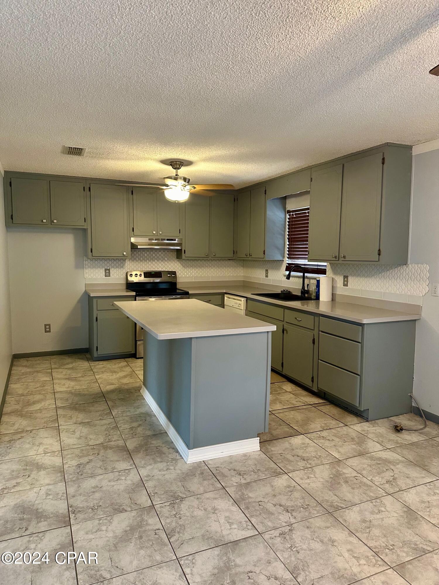 23754 County Road 73A Altha, FL 32421 - Photo 8 of 35