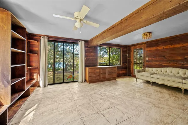 a view of a yard with a lake