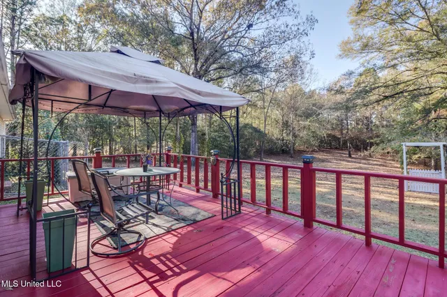 $219,900 | 1742 Woodland Drive, Wiggins, MS 39577
