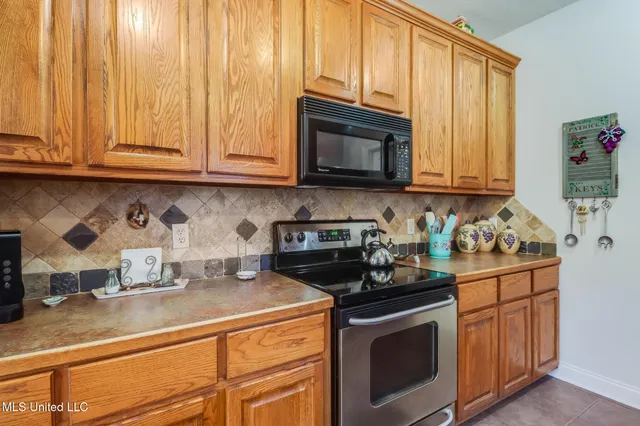 $219,900 | 1742 Woodland Drive, Wiggins, MS 39577