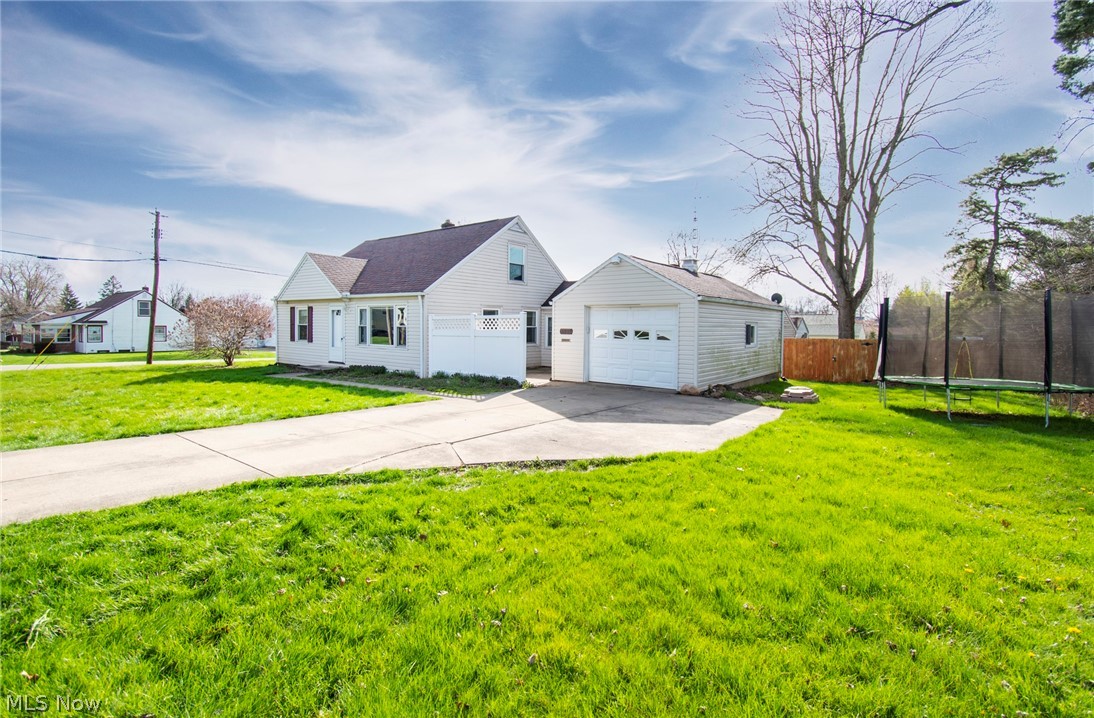 1635 Edmeyer Avenue Northwest Canton, OH 44708 - Photo 24 of 29 Gallery Image 24
