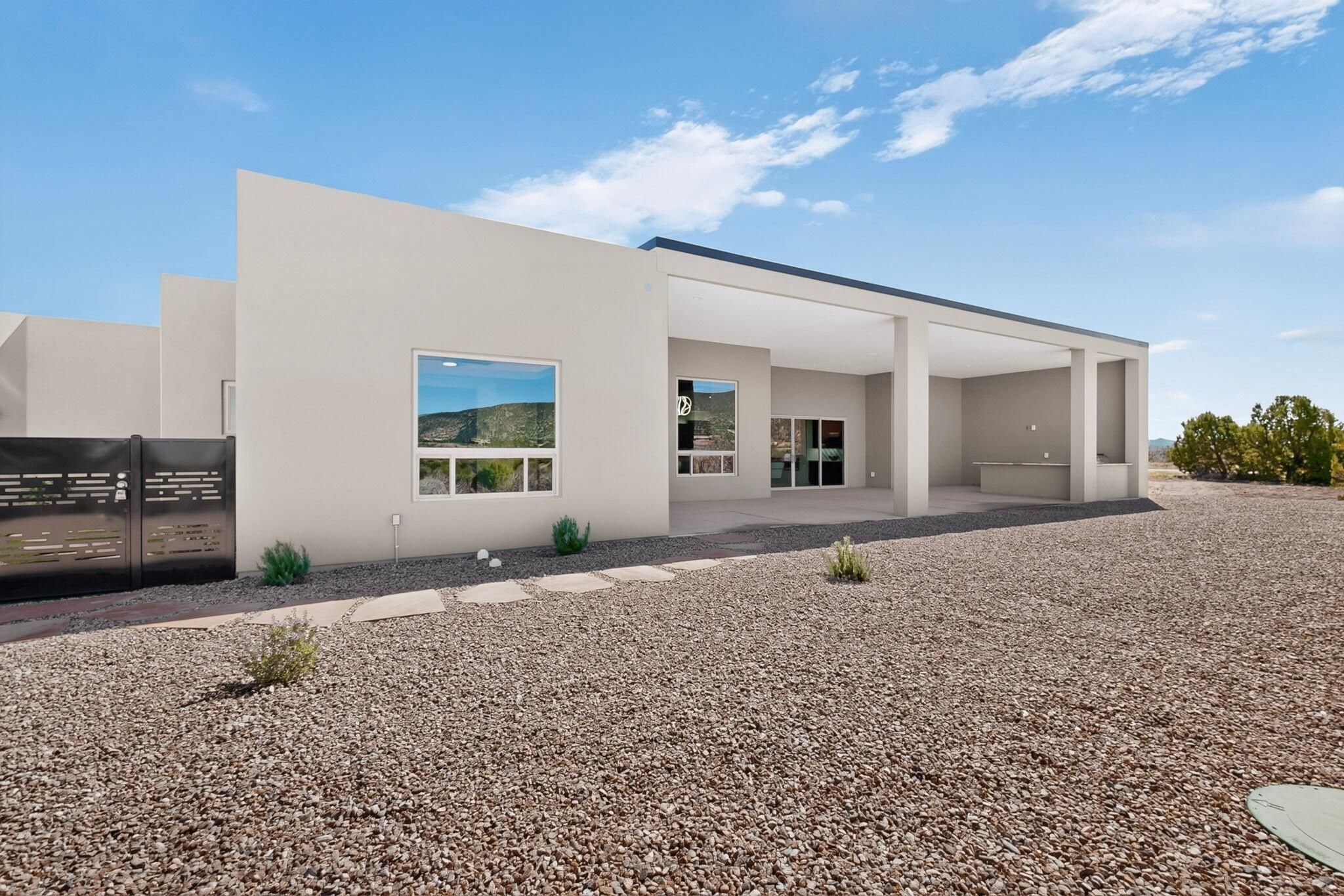 263 Diamond Tail Road Placitas, NM 87043 - Photo 57 of 73 Gallery Image 57