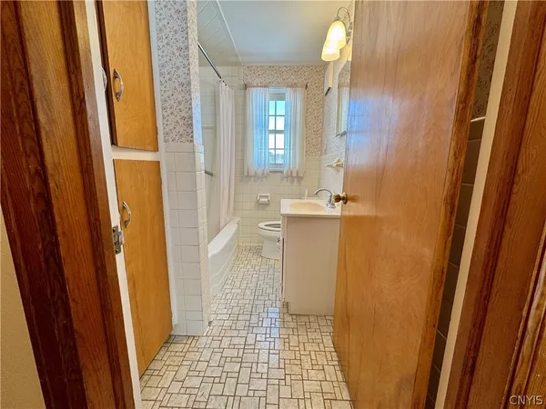 $1,800 | 5291 Abbe Drive, Onondaga, NY 13219