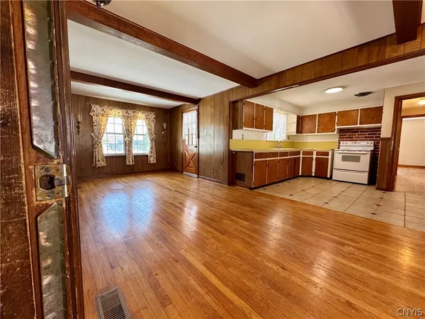 $1,800 | 5291 Abbe Drive, Onondaga, NY 13219