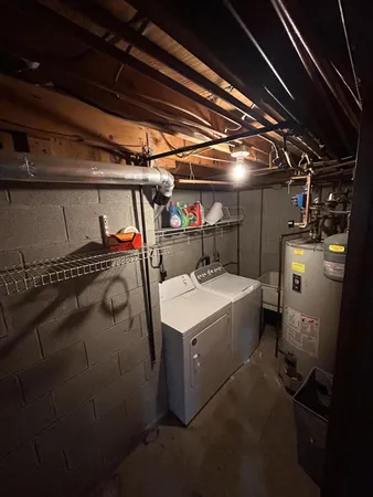 $189,900 | 112 Renfrew Avenue, Adrian, MI 49221