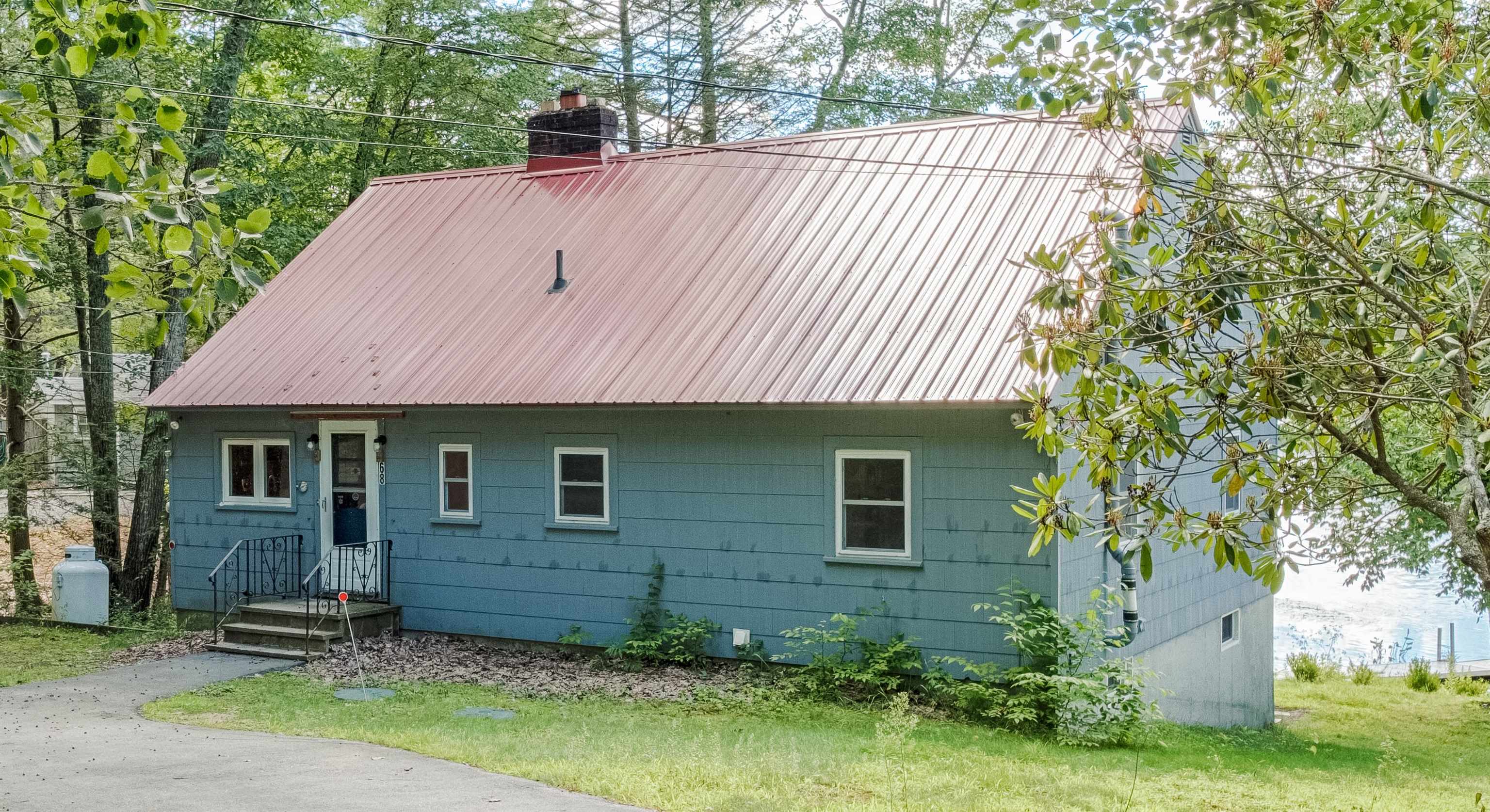 68 River Road Barrington, NH 03825 - Photo 2 of 25