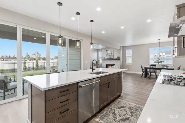 $699,990 | 664 East Lockhart Street, Meridian, ID 83646