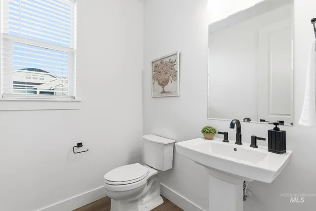 $699,990 | 664 East Lockhart Street, Meridian, ID 83646