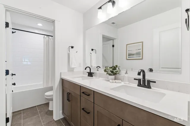 $699,990 | 664 East Lockhart Street, Meridian, ID 83646