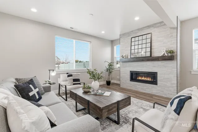 $699,990 | 664 East Lockhart Street, Meridian, ID 83646