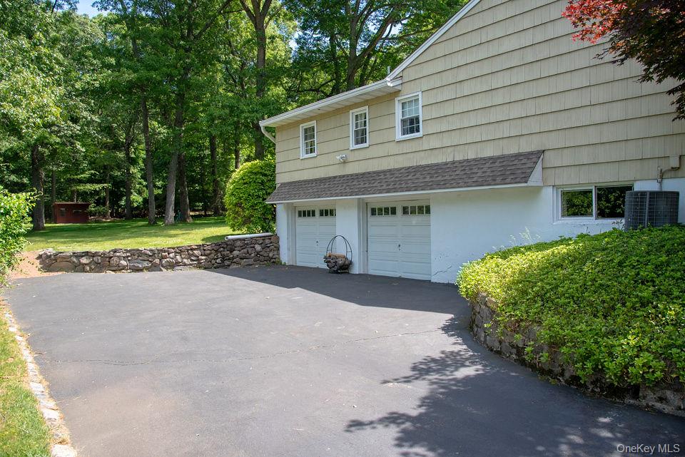 55 Summit Road Spring Valley, NY 10977 - Photo 26 of 33
