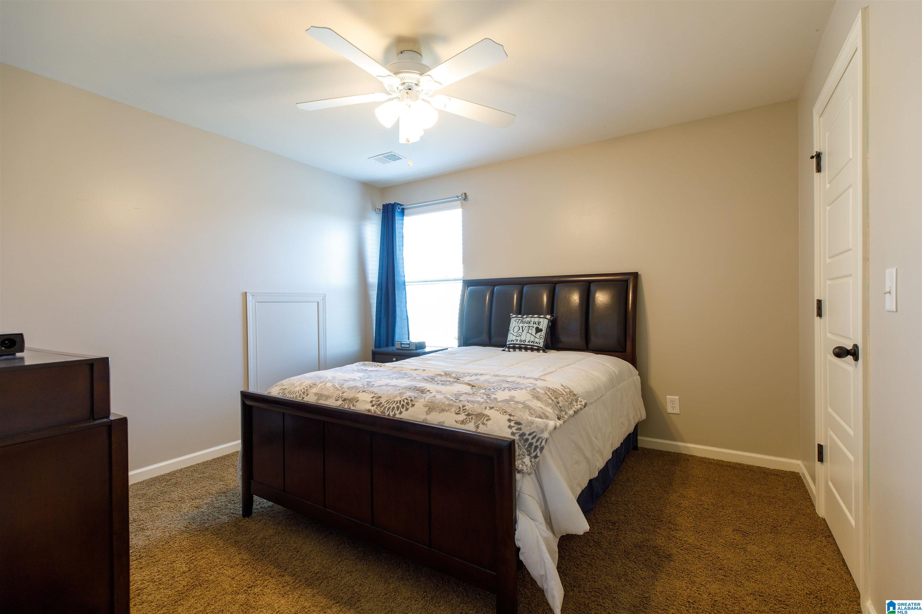 1076 Riviera Drive Calera, AL 35040 - Photo 34 of 48