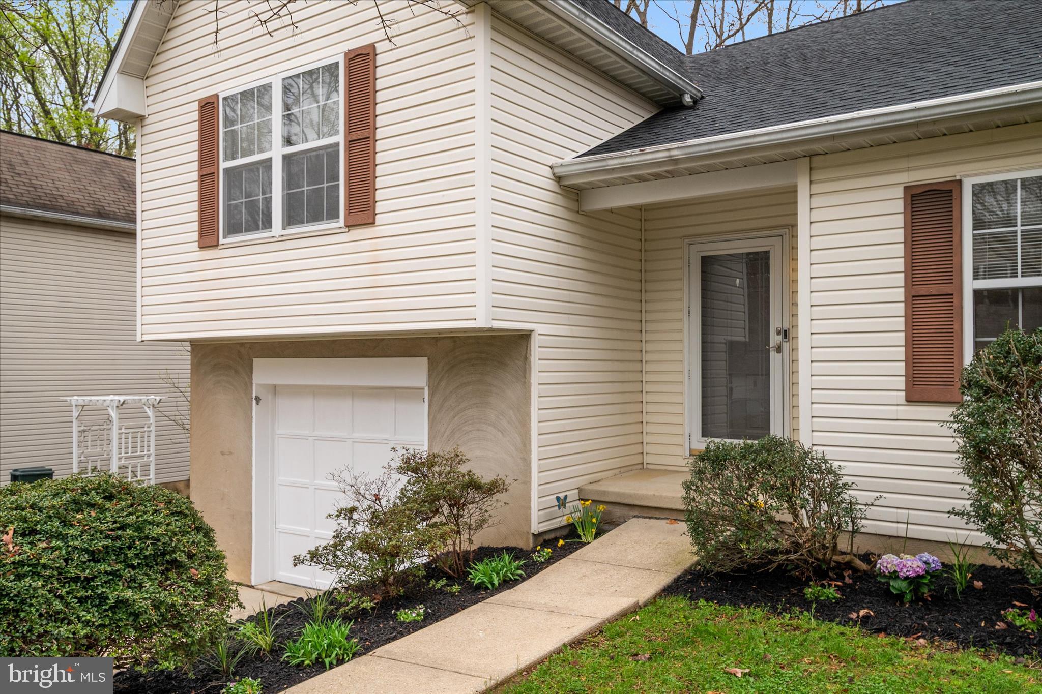 1407 Brenwoode Road Annapolis, MD 21409 - Photo 4 of 35
