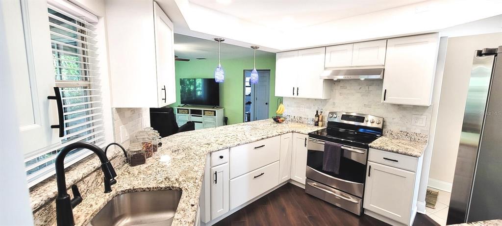 755 Kent Road Venice, FL 34293 - Photo 5 of 22