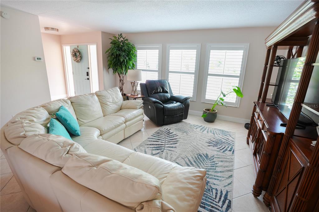 755 Kent Road Venice, FL 34293 - Photo 8 of 22