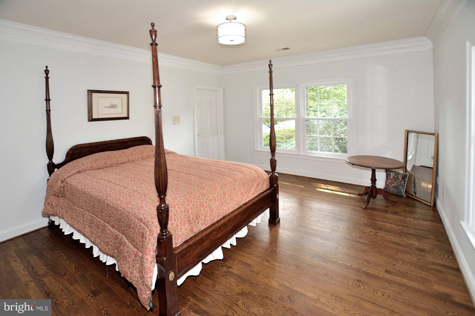 9900 Timmark Court Vienna, VA 22181 - Photo 21 of 30 Bedroom
