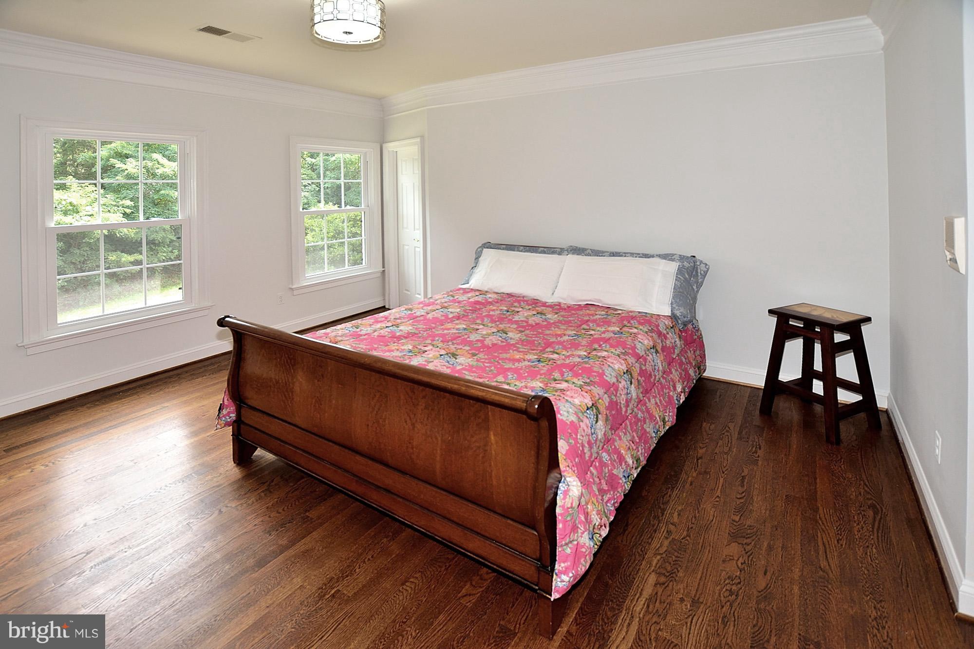 9900 Timmark Court Vienna, VA 22181 - Photo 23 of 30 Bedroom