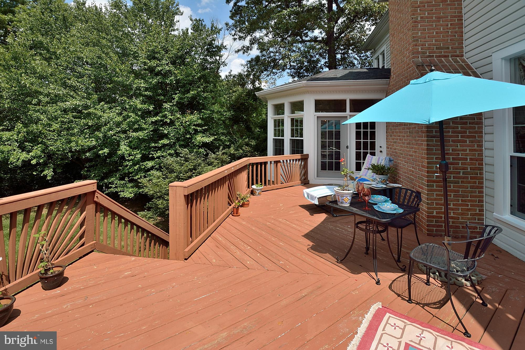 9900 Timmark Court Vienna, VA 22181 - Photo 27 of 30 Exterior (Rear)