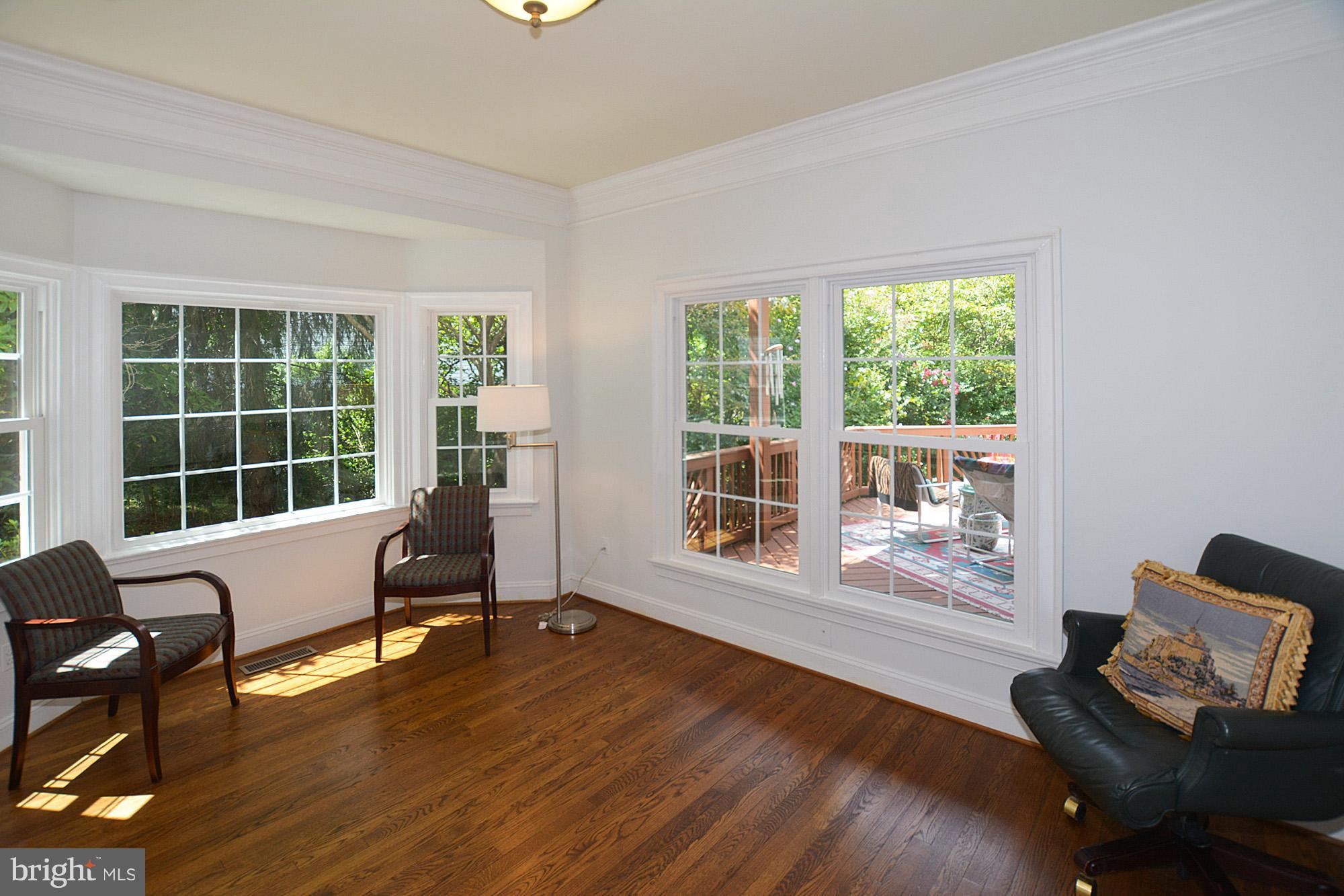 9900 Timmark Court Vienna, VA 22181 - Photo 9 of 30 Interior (General)