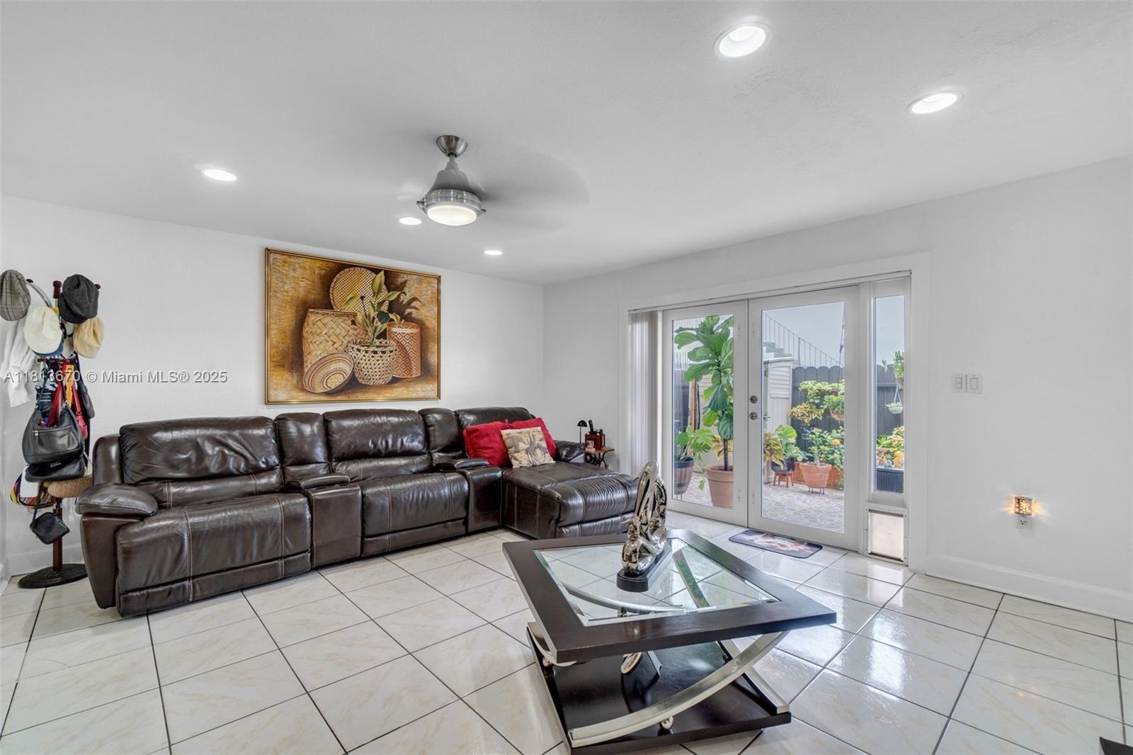 401 Southwest 109th Avenue, Unit 26 Sweetwater, FL 33174 - Photo 12 of 35