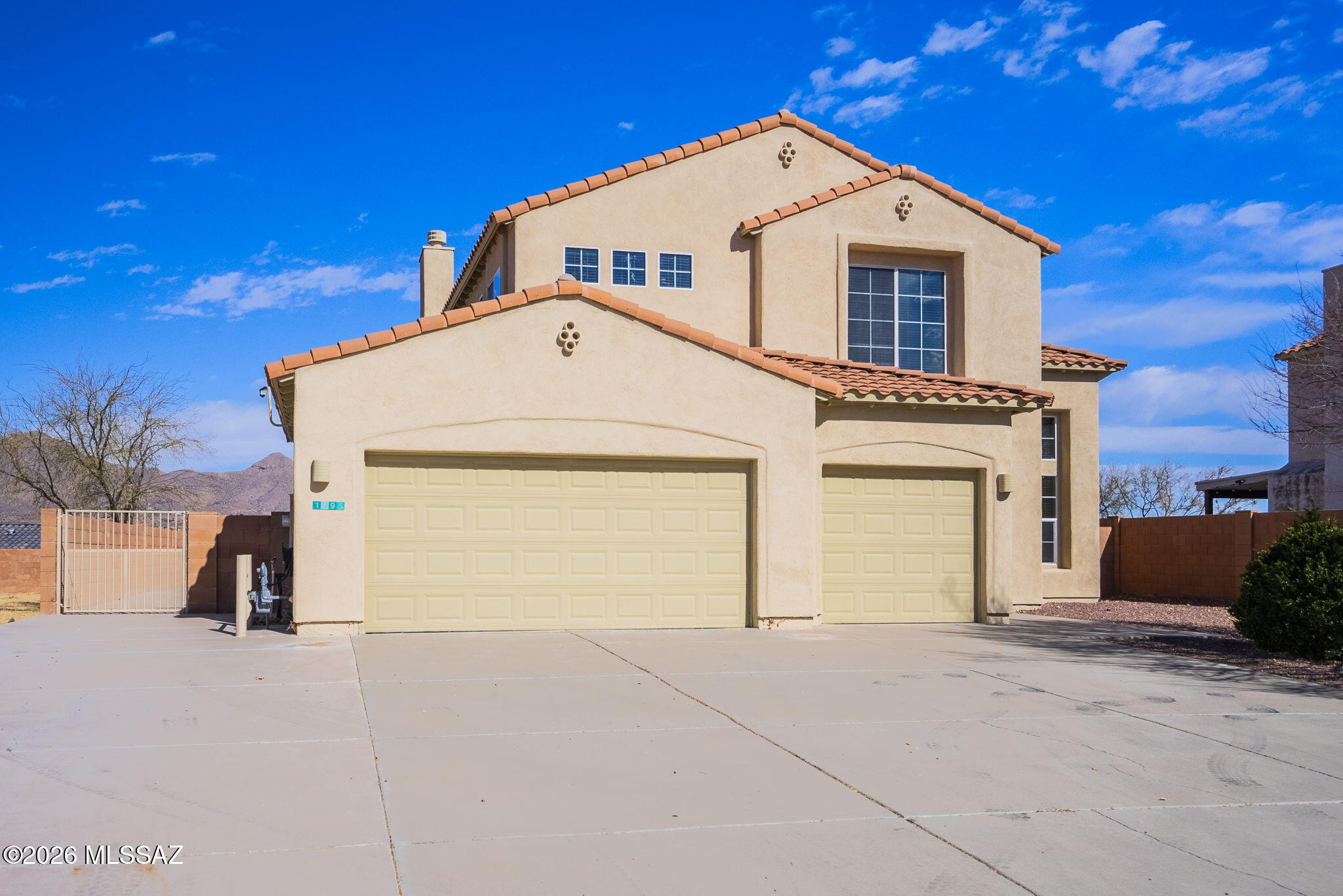 1095 Sicomoro Corte Rio Rico, AZ 85648 - Photo 2 of 32