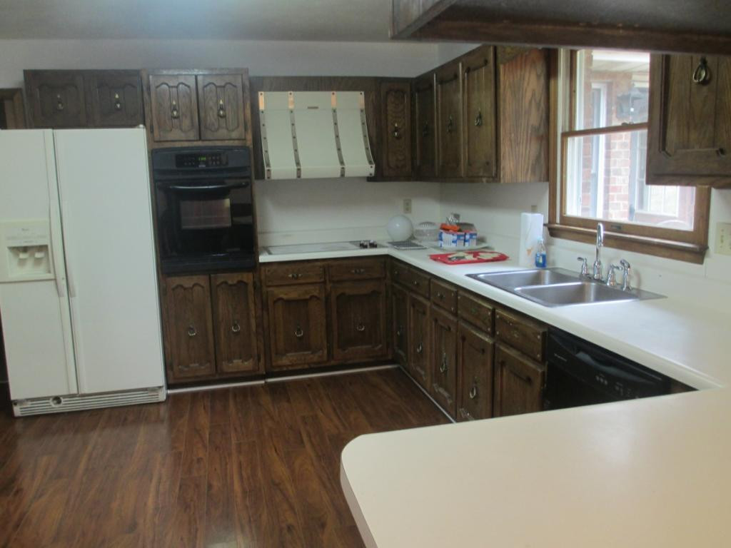 198 Clay Little Road Elizabethton, TN 37643 - Photo 5 of 16 Photo 5