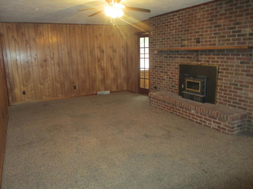 198 Clay Little Road Elizabethton, TN 37643 - Photo 6 of 16 Photo 6
