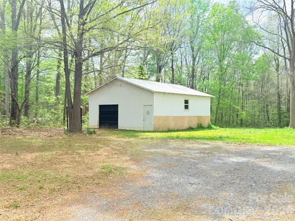 $295,000 | 1143 Potter Road, Lancaster, SC 29720