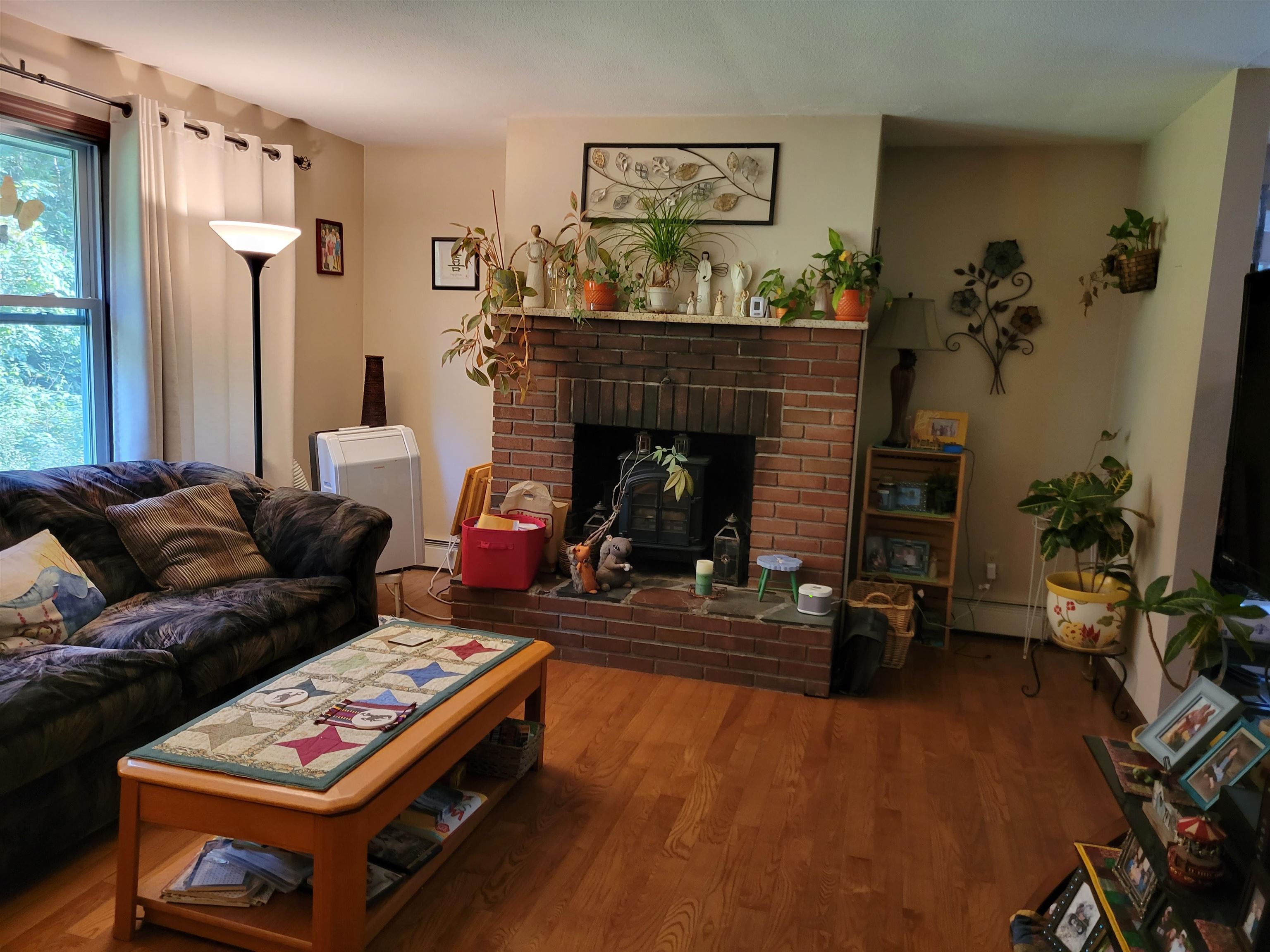96 Cole Hill Road Windsor, VT 05089 - Photo 4 of 13 Gallery Image 4