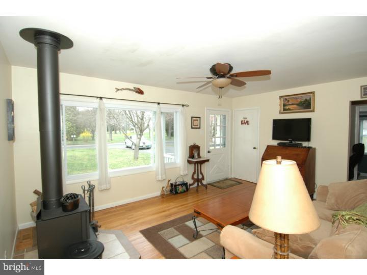 66 Brandywine Road Pemberton, NJ 08068 - Photo 3 of 18