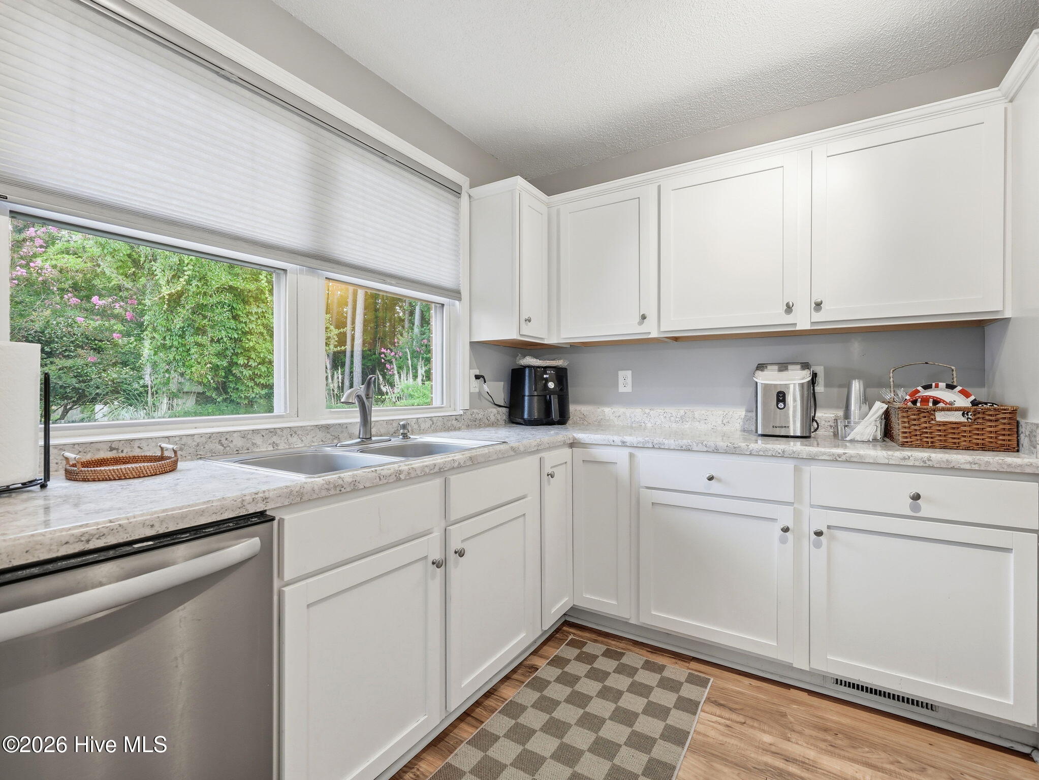 1407 Clifton Road Jacksonville, NC 28540 - Photo 8 of 49