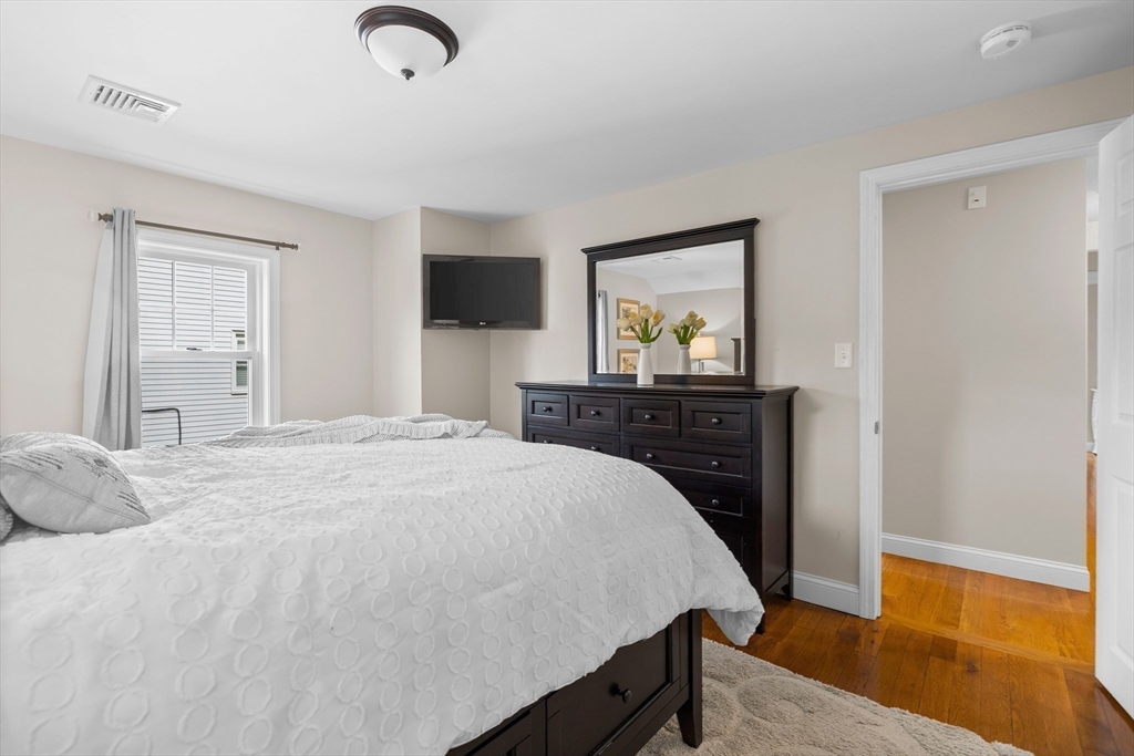 15 Jefferson Road, Unit 15 Wakefield, MA 01880 - Photo 13 of 23