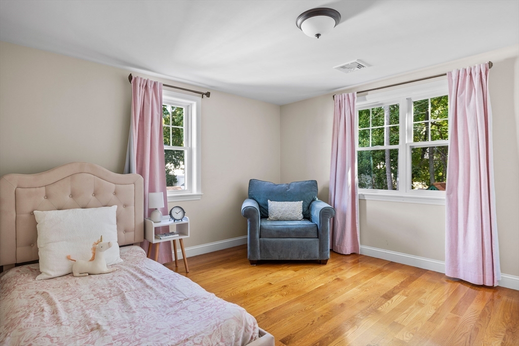 15 Jefferson Road, Unit 15 Wakefield, MA 01880 - Photo 14 of 23