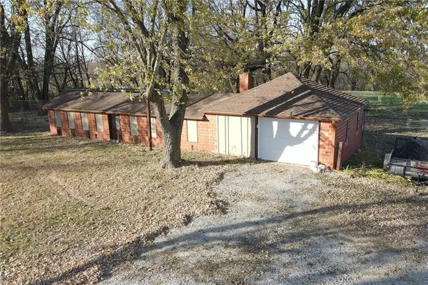 $549,900 | 30704 East Outerbelt Road, Lee's Summit, MO 64086