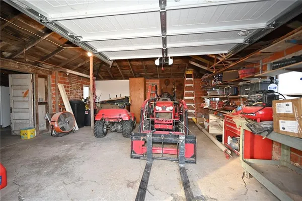 $549,900 | 30704 East Outerbelt Road, Lee's Summit, MO 64086